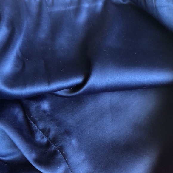 Review - Satin fully lined elegant skirt - Picture 6 of 6